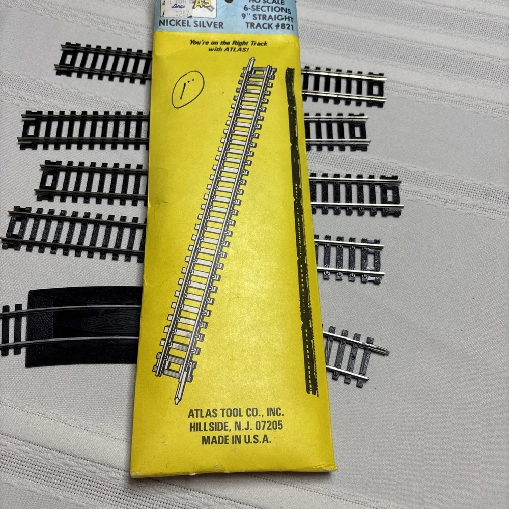 Lot Of 5 Assorted Ho Scale Model Track Rerailers Etc For Railroad Display